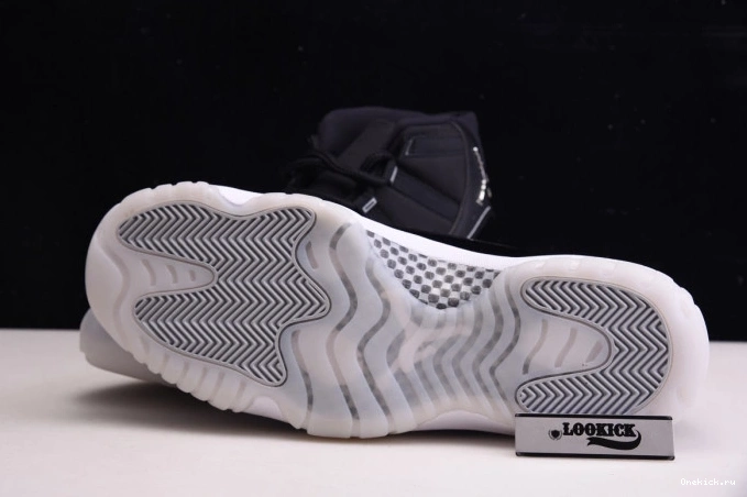 One Kick Air Jordan 25th Anniversary 11 CT8012-011 0724